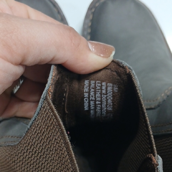 Men's Gray Chelsea Boots - Picture 4 of 7